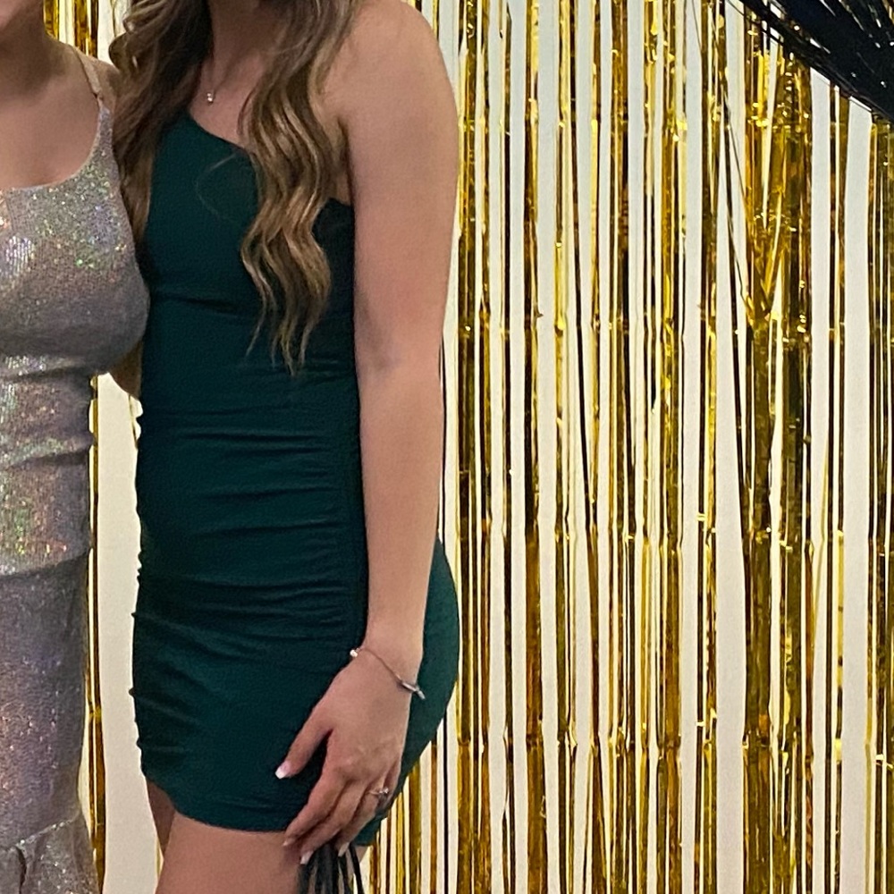 emerald green off the shoulder homecoming dress